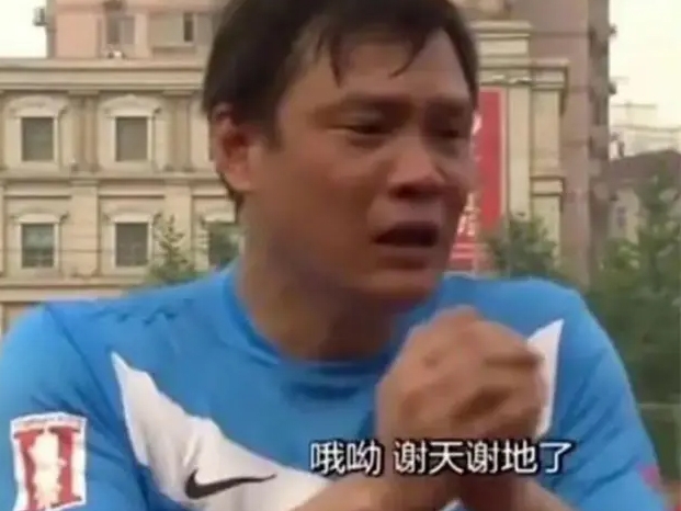 “之前投籃動(dòng)作投得蠻好的 你把他去換了干什么 你告訴我？”